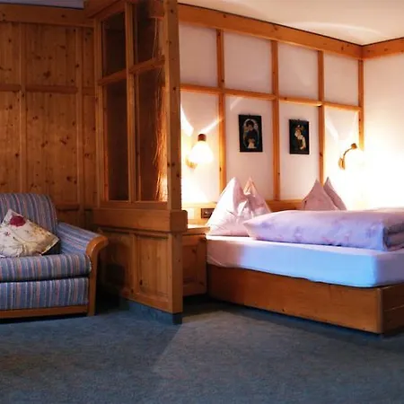 ホテル Hotel-gasthof 