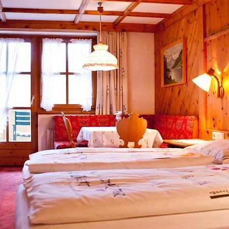 ホテル Hotel-gasthof 