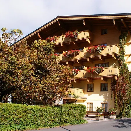 ホテル Hotel-gasthof 