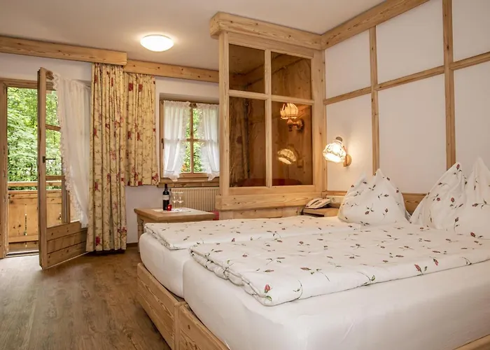 祖尔穆勒酒店 4*