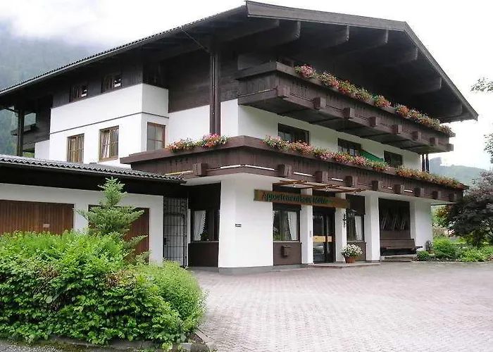 祖尔穆勒酒店 酒店